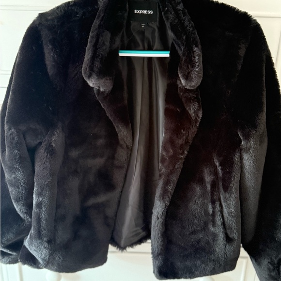 Express Black Teddy Jacket - Picture 3 of 5
